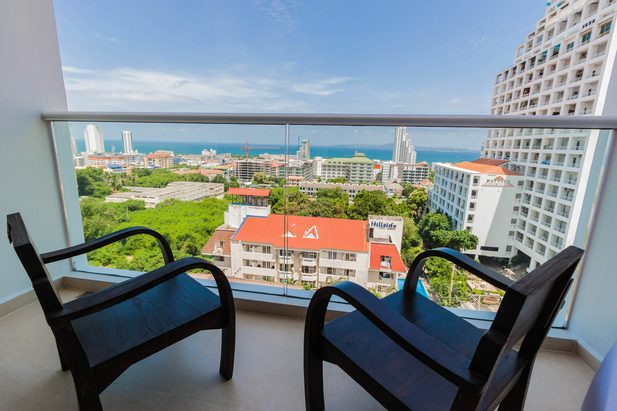 Vision Pratumnak By Pattaya Sunny Rentals Exteriör bild