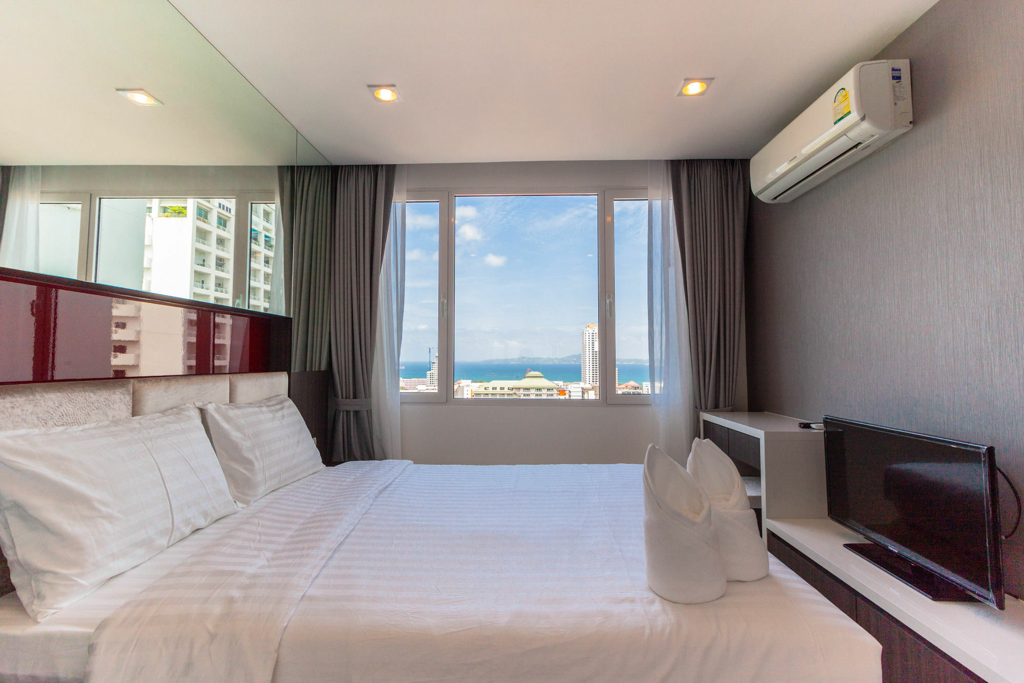Vision Pratumnak By Pattaya Sunny Rentals Exteriör bild