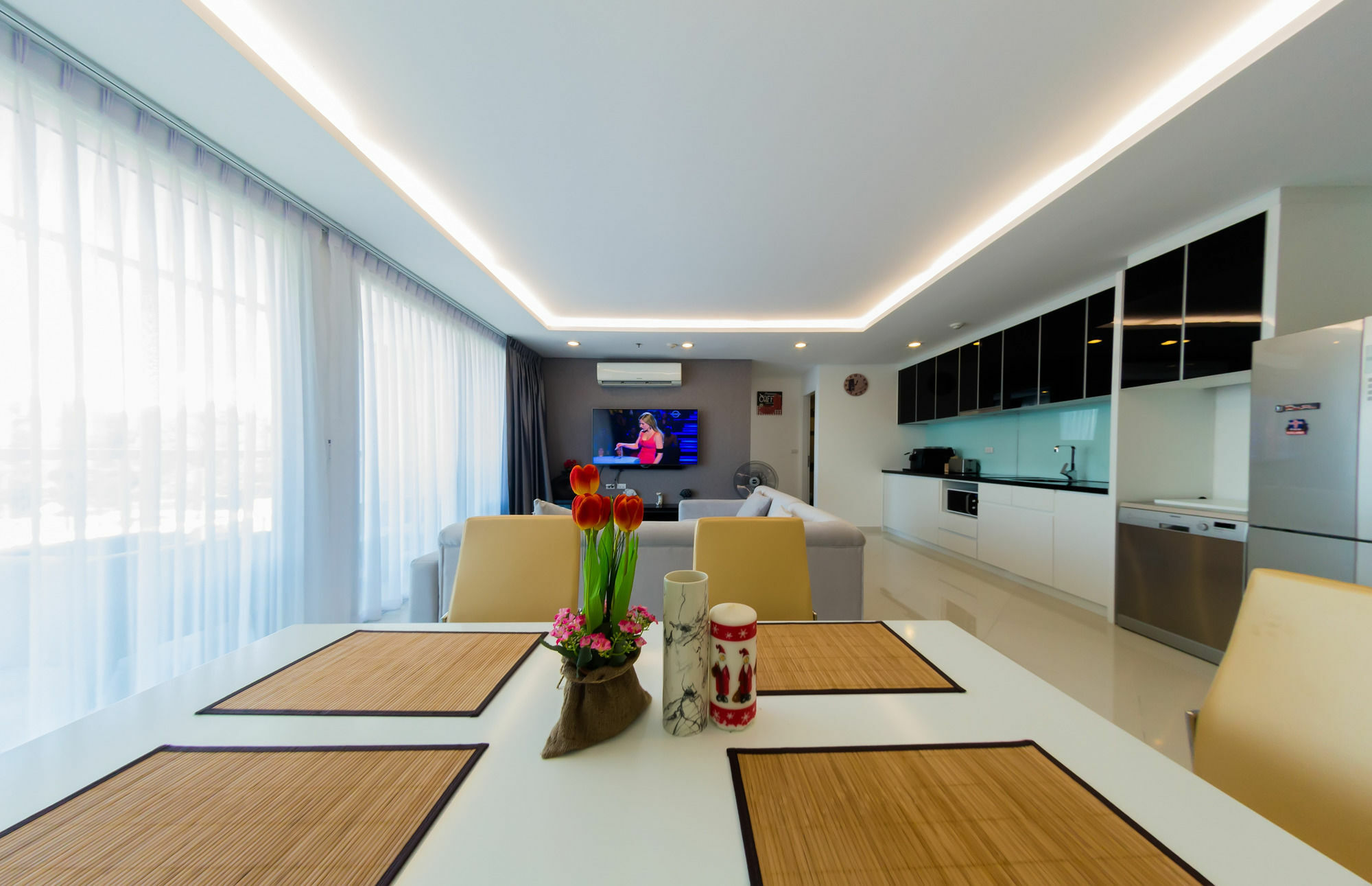 Vision Pratumnak By Pattaya Sunny Rentals Exteriör bild