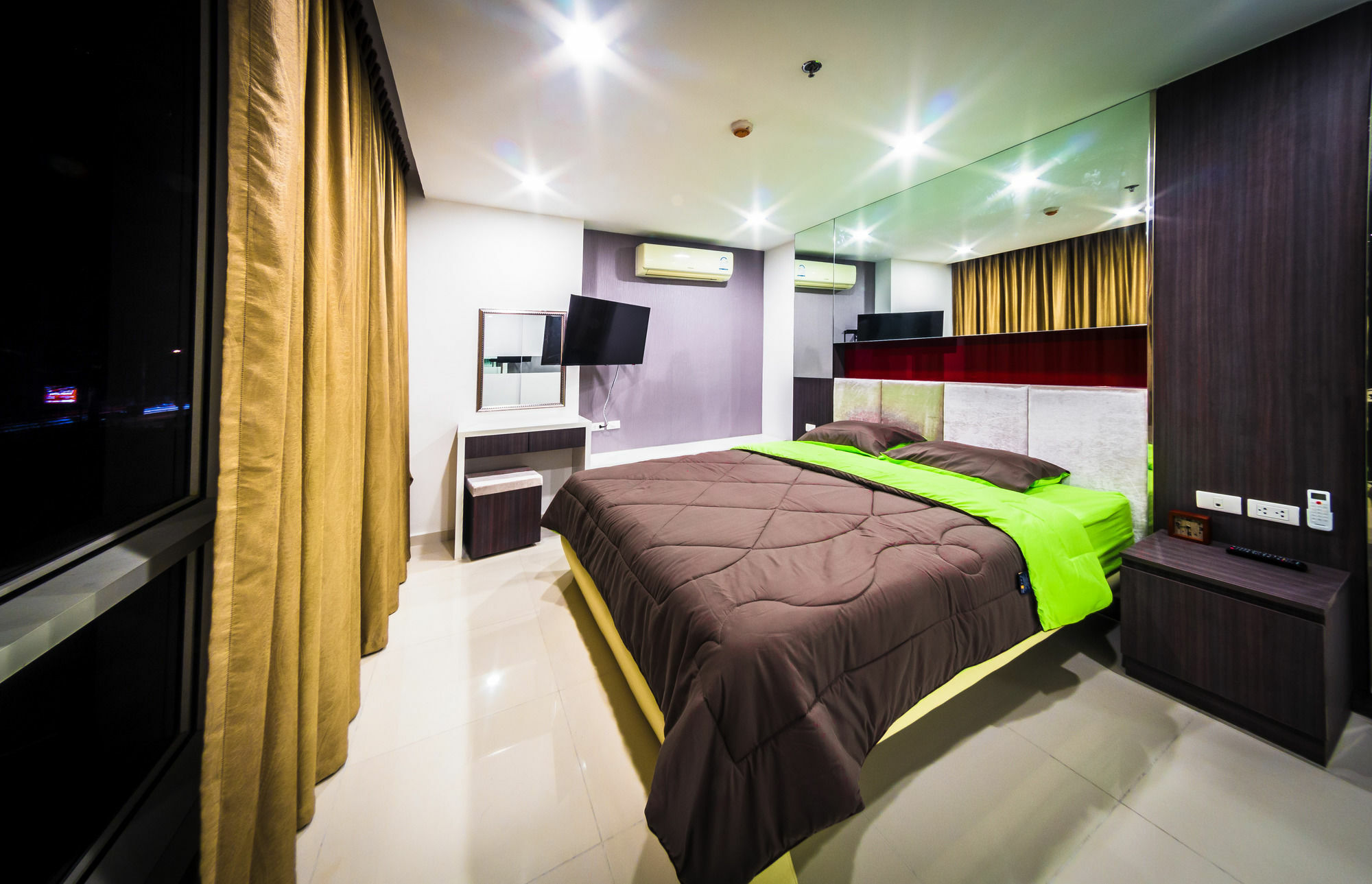 Vision Pratumnak By Pattaya Sunny Rentals Exteriör bild